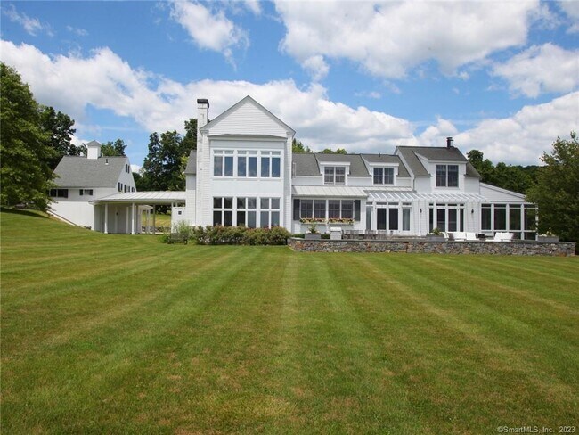Primary Photo - 141 Geer Mountain Rd