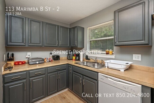 Building Photo - 113 Marimba St