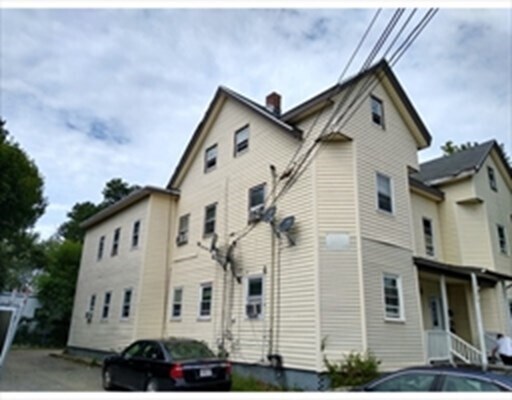 Building Photo - 588 N Montello St