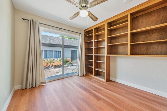 Building Photo - Home for Rent in Santa Clara