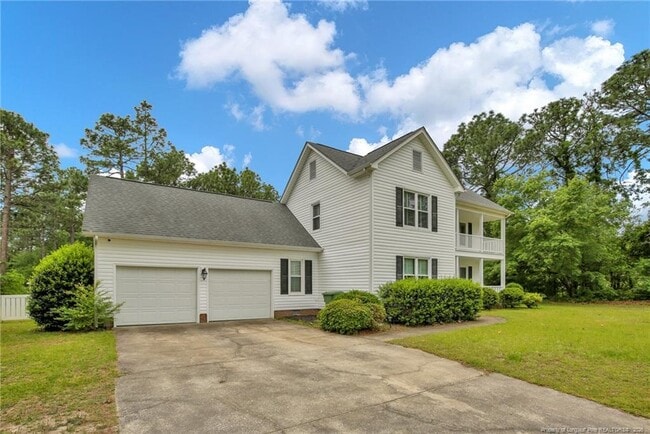 Building Photo - 853 Foxcroft Dr
