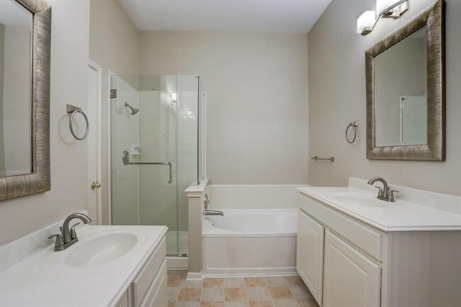 Building Photo - 5108 Cherrywood Ct