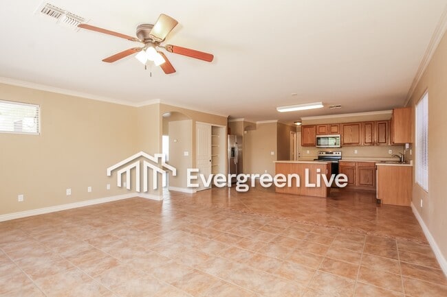 Building Photo - 8032 W Preston Ln