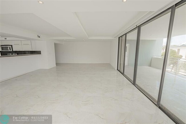 Building Photo - 468 Golden Isles Dr