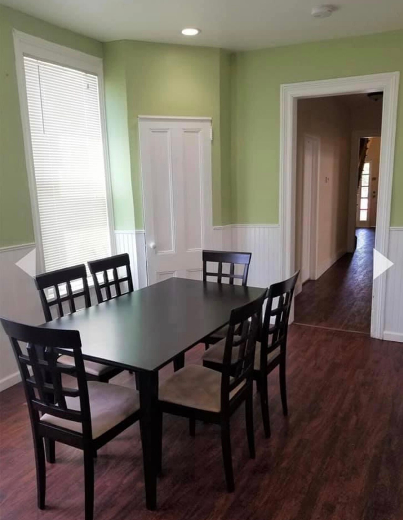 Building Photo - 80 Oak St