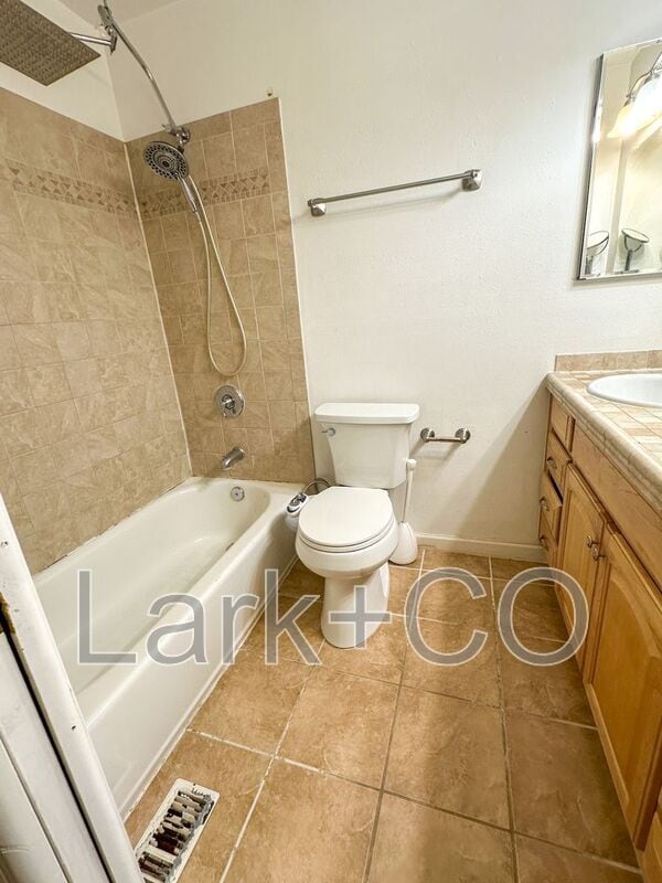Building Photo - 1205 S Wheeling Way