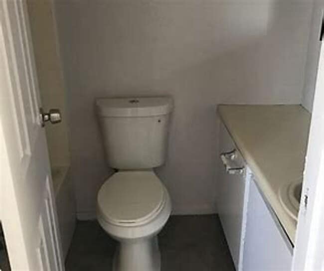 Interior Photo - Buenas North Harris