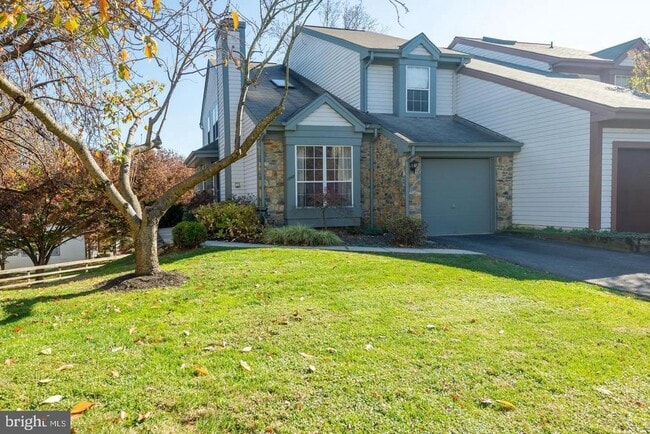 Building Photo - 13107 Hugo Pl