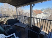 Building Photo - 37 Iroquois St