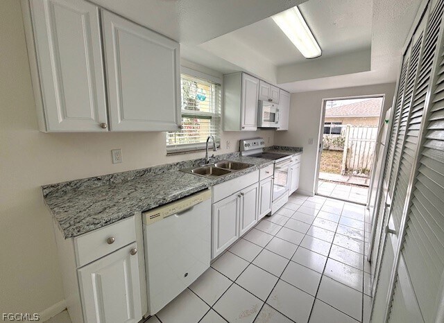 Building Photo - 3747 SW Santa Barbara Pl