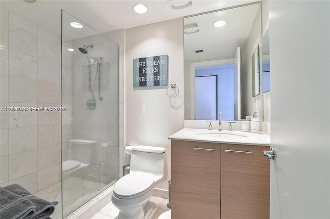 Building Photo - 3535 S Ocean Dr