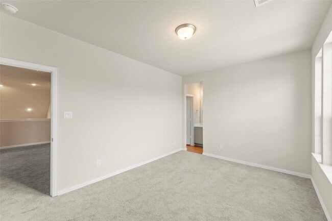 Building Photo - 6322 Cambrai Wood Ln