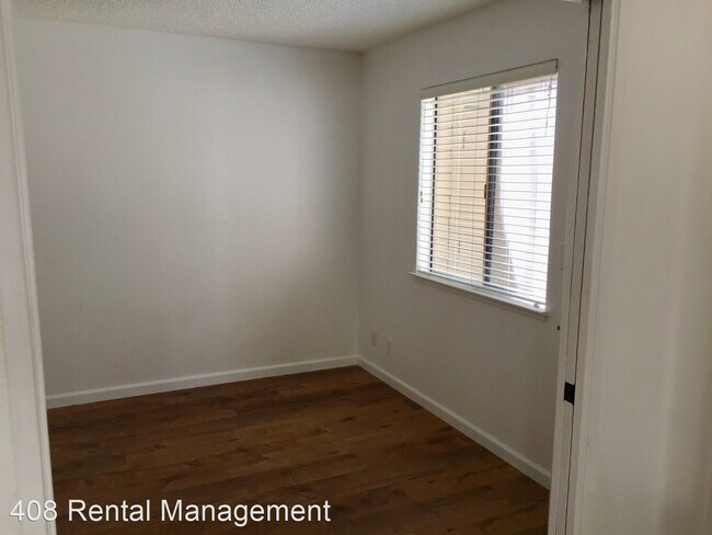 Building Photo - 1 br, 1 bath House - 5711 Makati Circle #B