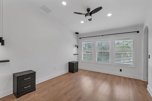 Building Photo - 2170 Stockton Dr