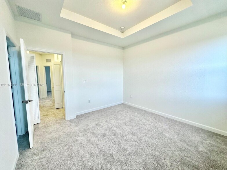 Building Photo - 16213 SW 288th Ter