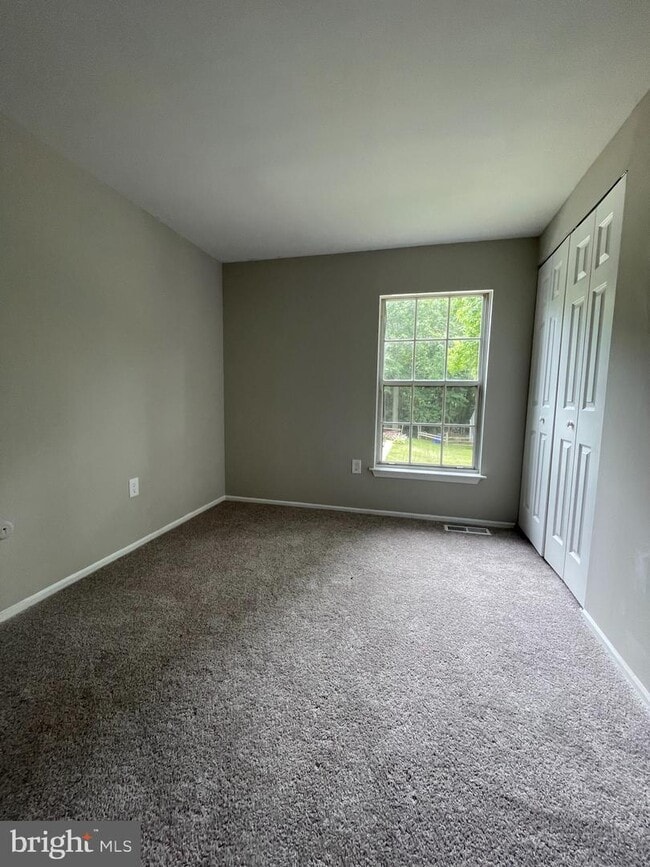 Building Photo - 775 Hatfield Ct