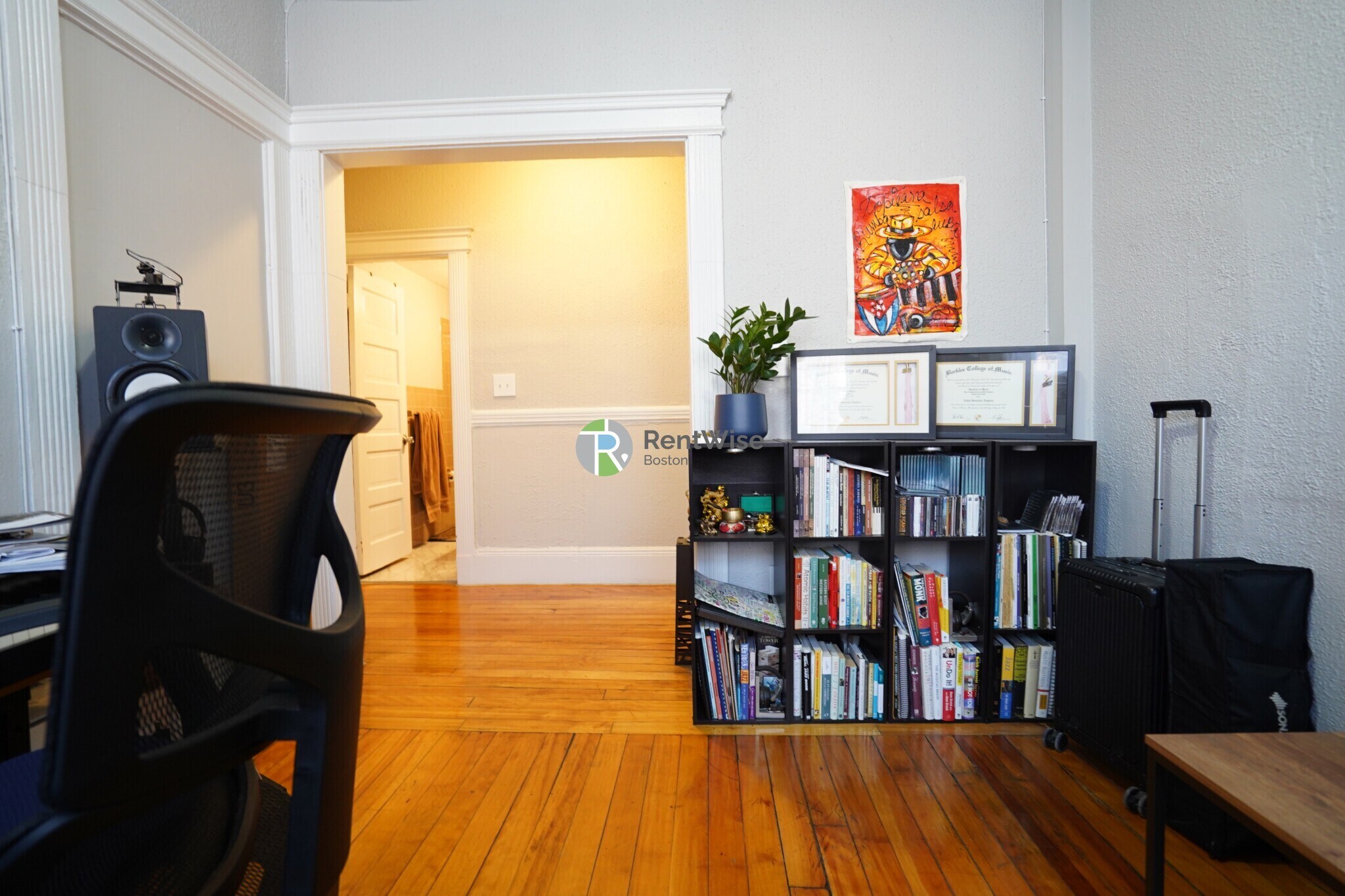 Building Photo - 81 Empire St