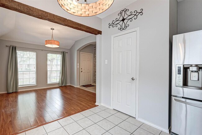 Building Photo - 7306 Autumn Aspen Ln