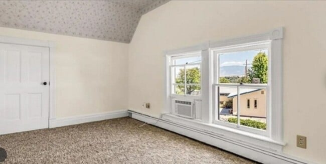 Building Photo - 2881 C Rd