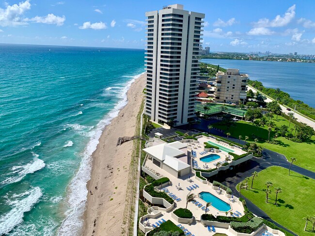 Building Photo - 5540 N Ocean Dr