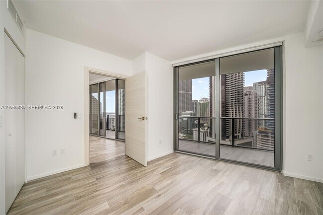 Building Photo - 801 S Miami Ave