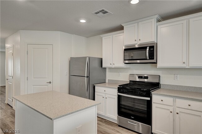 Building Photo - 4116 Gold Desert St