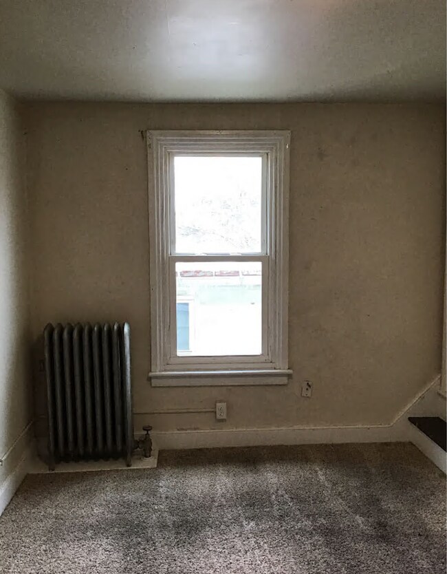 Building Photo - 113 E Orange St
