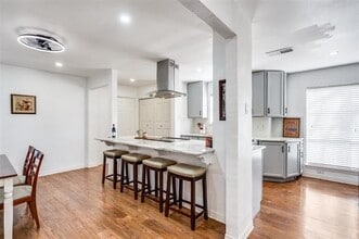 Building Photo - 15642 Overmead Cir