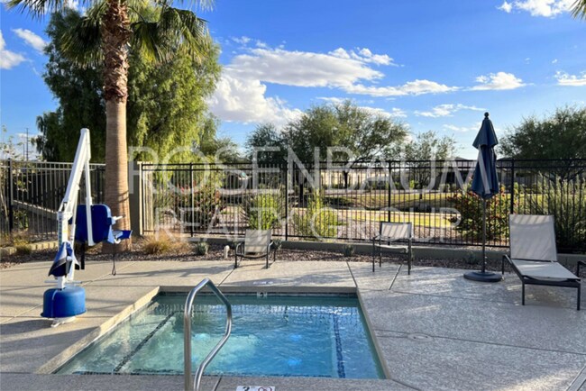 Building Photo - Stunning 3-beds, 2.5-baths townhome in the...