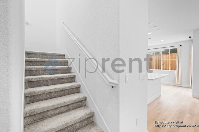 Building Photo - 208 Wellspring Ln