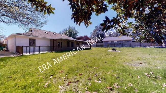 Building Photo - 18 Meigs Dr