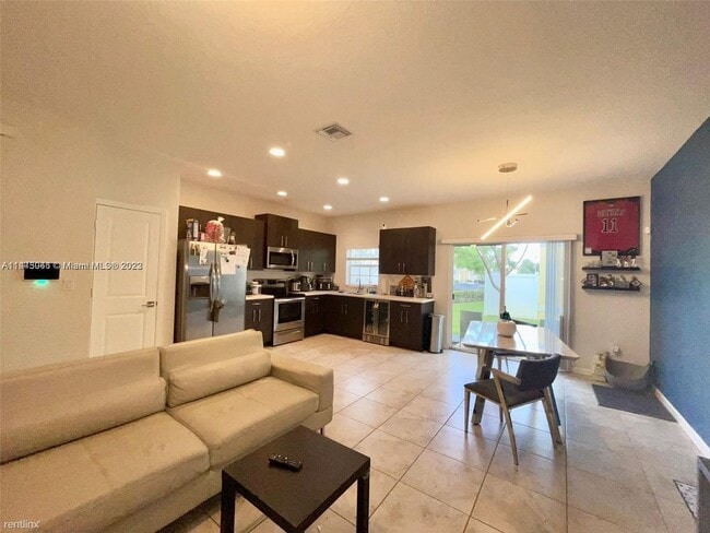 Primary Photo - 3 br, 2.5 bath House - 4037 NW 11th Pl
