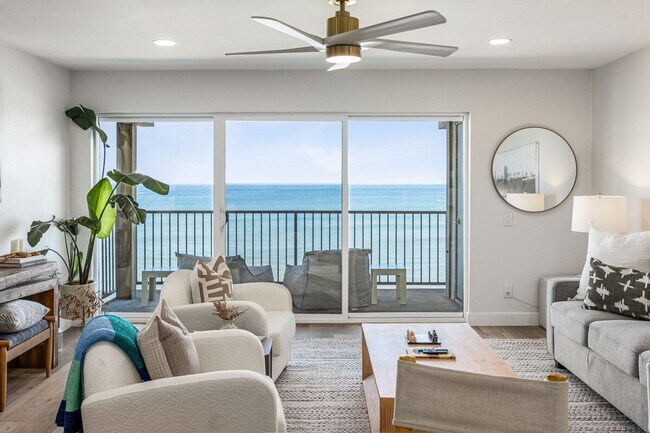 Building Photo - 145 S Shore Dr