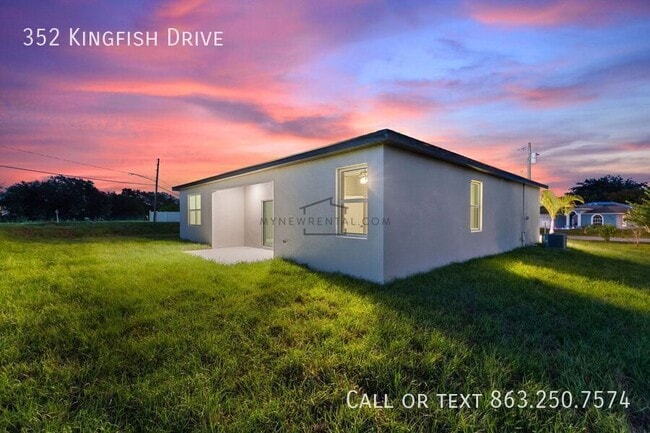 Building Photo - 352 Kingfish Dr
