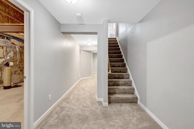 Building Photo - 26161 Rachel Hill Dr