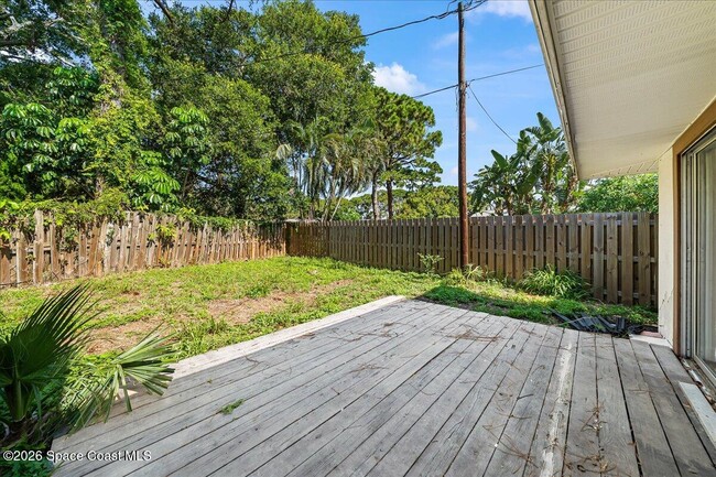 Building Photo - 935 S Tropical Trail