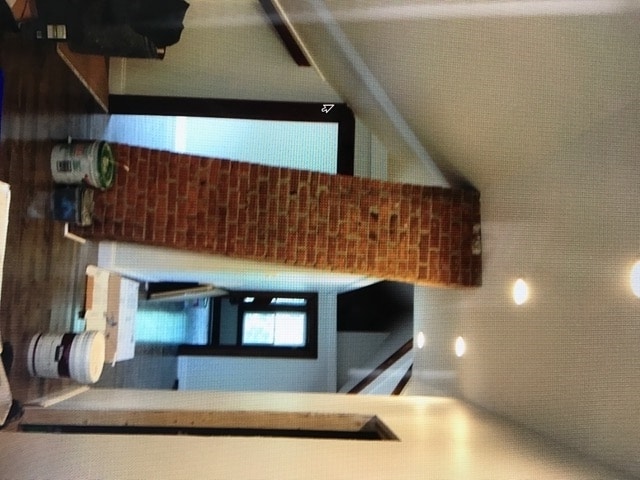 Primary Photo - 40-42 Rosedale St