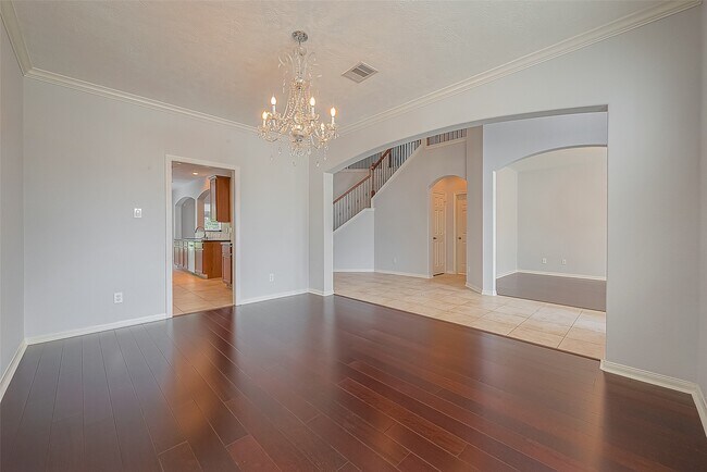 Building Photo - 25907 Pebble Terrane Ln
