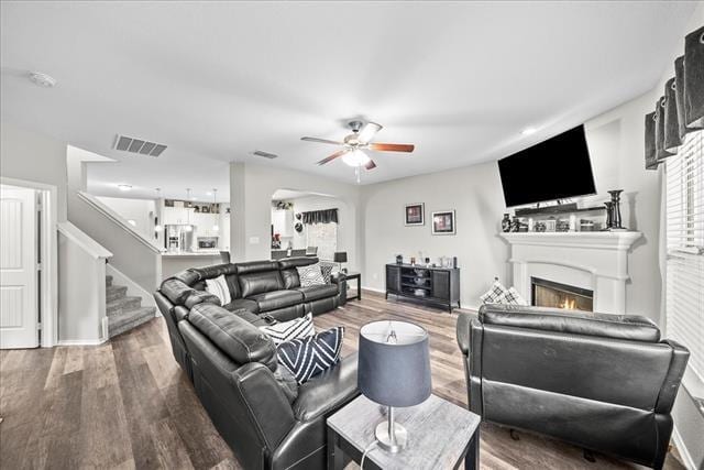 Building Photo - 2412 Lighthouse Dr
