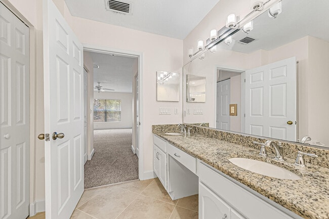 Building Photo - 277 Coastal Hill Dr