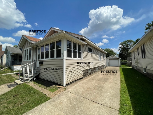 Building Photo - 3 Bedroom Home In Hammond With Central AIR