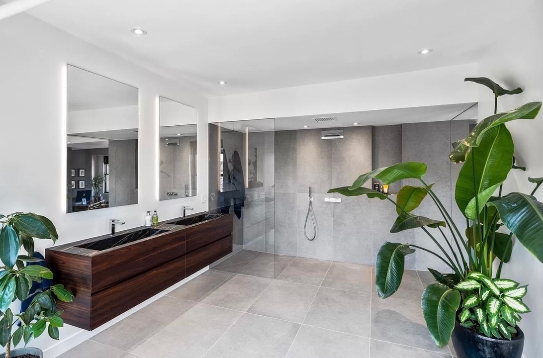 Building Photo - 1908 Dunlap St