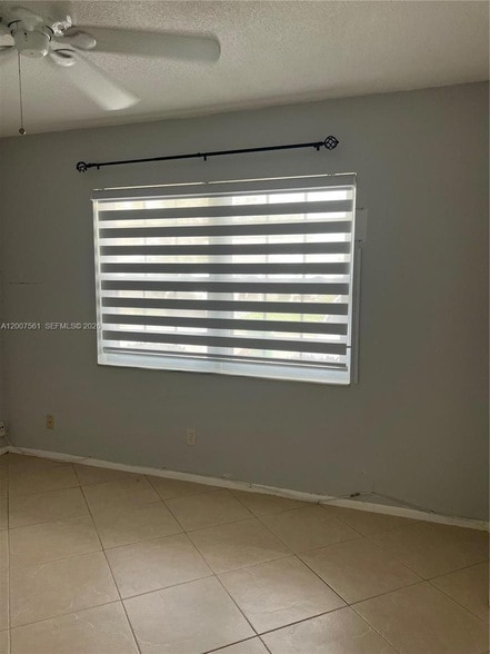 Building Photo - 6805 NW 75th St