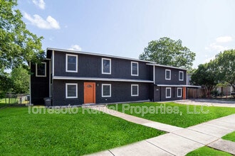 Building Photo - 2326 Cincinnati Ave