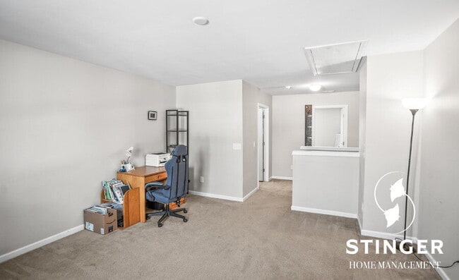 Building Photo - 12 Tugaloo Dr