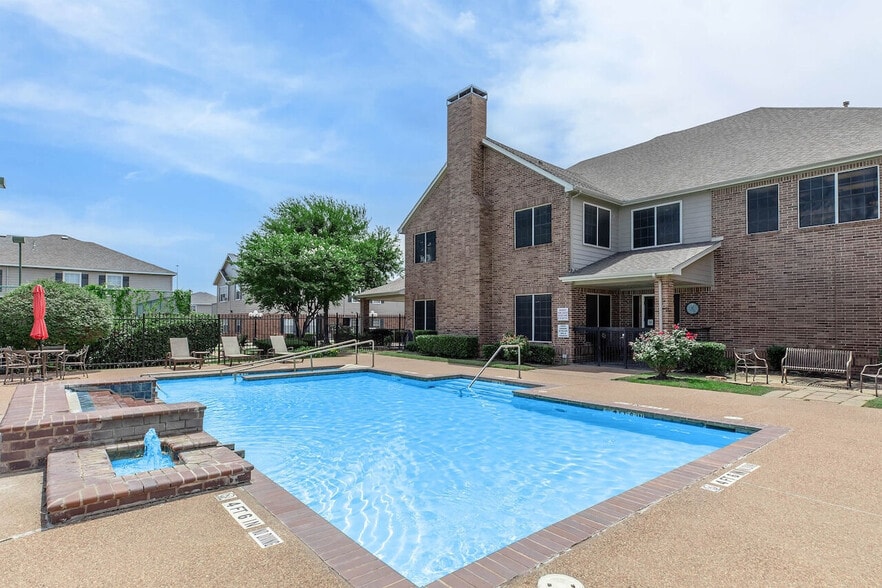 Building Photo - Amelia Parc Sr II
