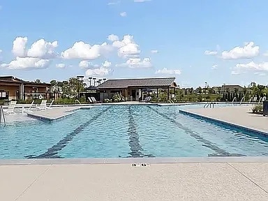 Building Photo - 1145 Riverbrook Dr