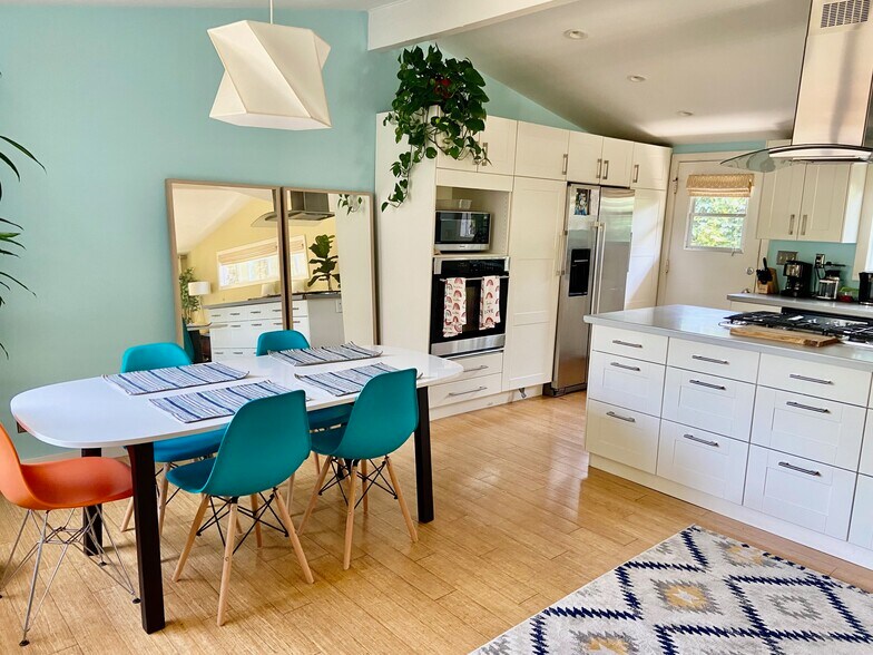 Building Photo - 2573 Oxford Lane