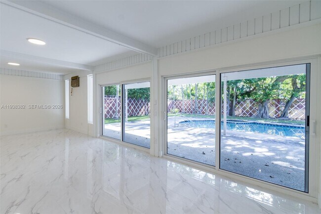 Building Photo - 4308 Adams St