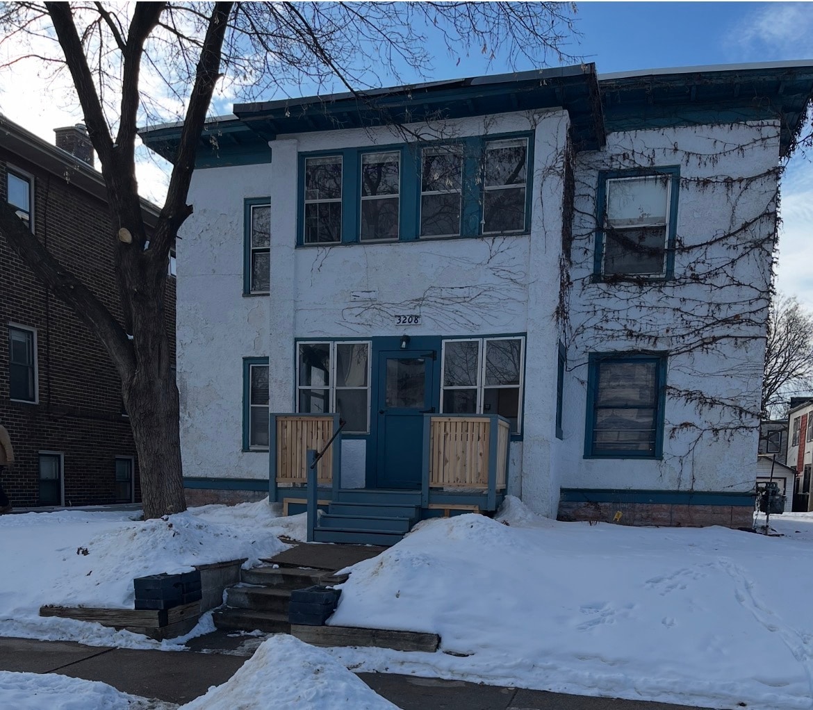 Building Photo - 3208 Garfield Ave